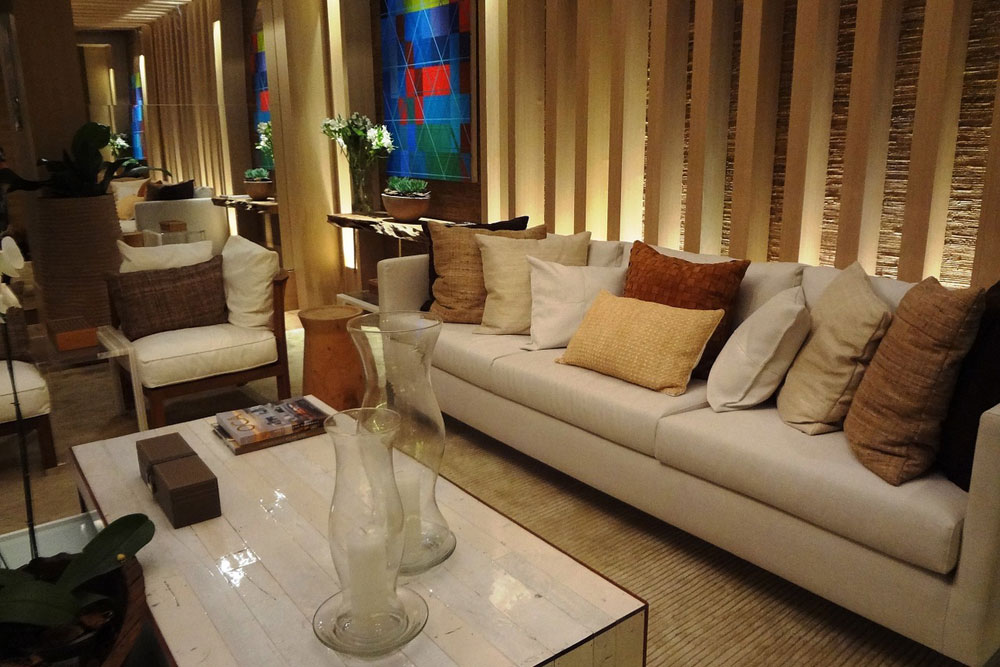 the relative living room